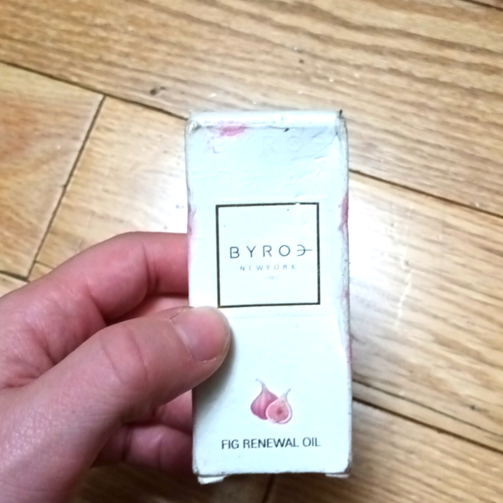 byroe New York fig renewal oil